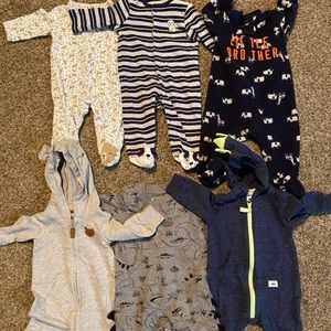6 month footed onsies (like new)